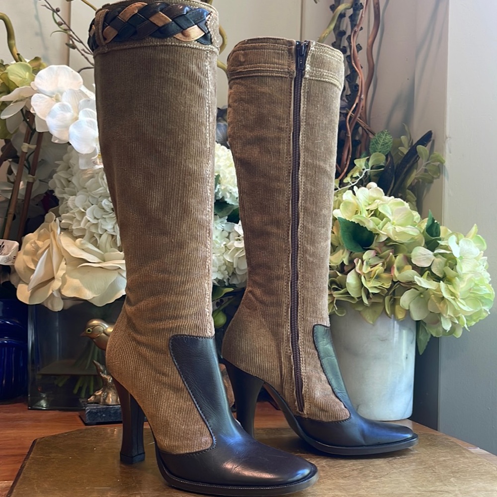Dolce & Gabbana Heeled Boots in Corduroy and Brown Leather